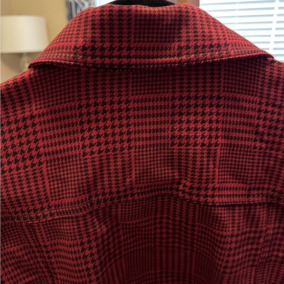 Torrid Women's Red/Black Plaid Houndstooth Blazer - Picture 4 of 6
